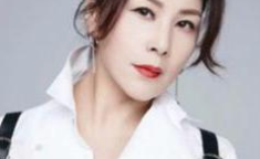 金艾娜写真,光影交织下的美丽瞬间